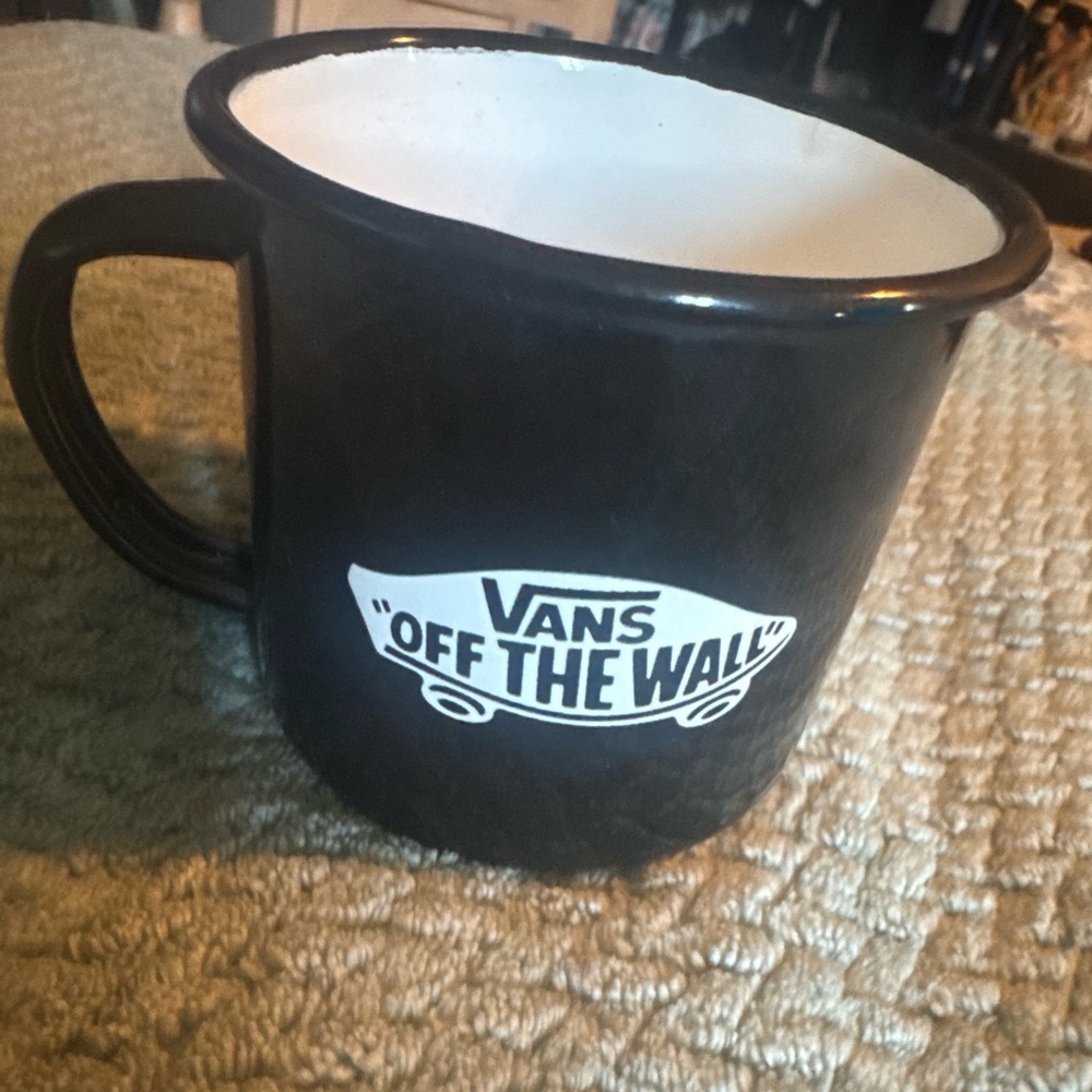 Rare VANS "Off The Wall" Family Exclusive Black Enamel Camp Mug - 12oz